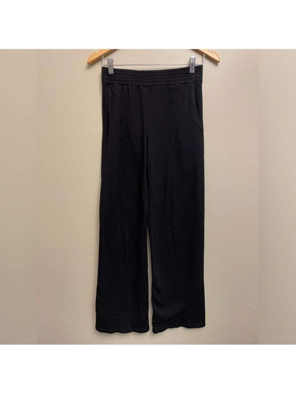 Monrow Black Pants Straight Leg Joggers XS